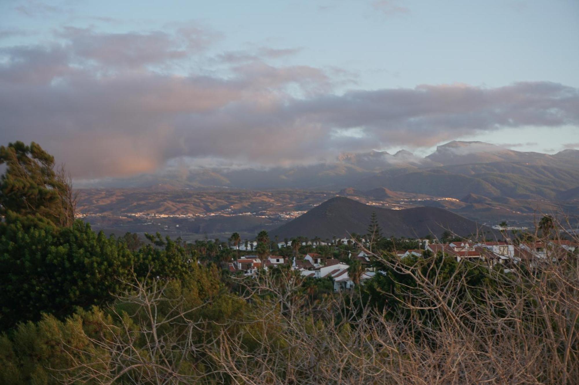 Golf Del Sur Apartment - Magnificent Panorama Of The Ocean, El Teide, And Montana Roja San Miguel de Abona Bagian luar foto