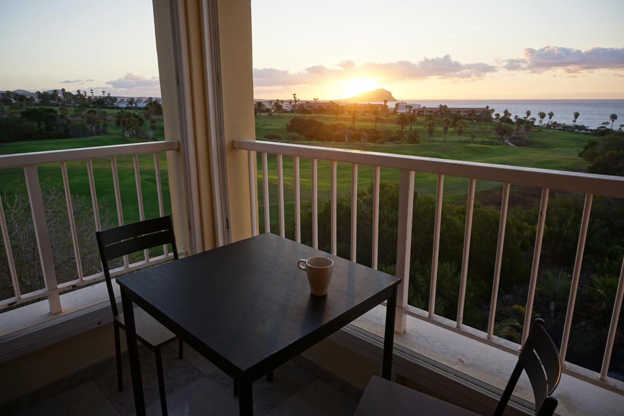 Golf Del Sur Apartment - Magnificent Panorama Of The Ocean, El Teide, And Montana Roja San Miguel de Abona Bagian luar foto